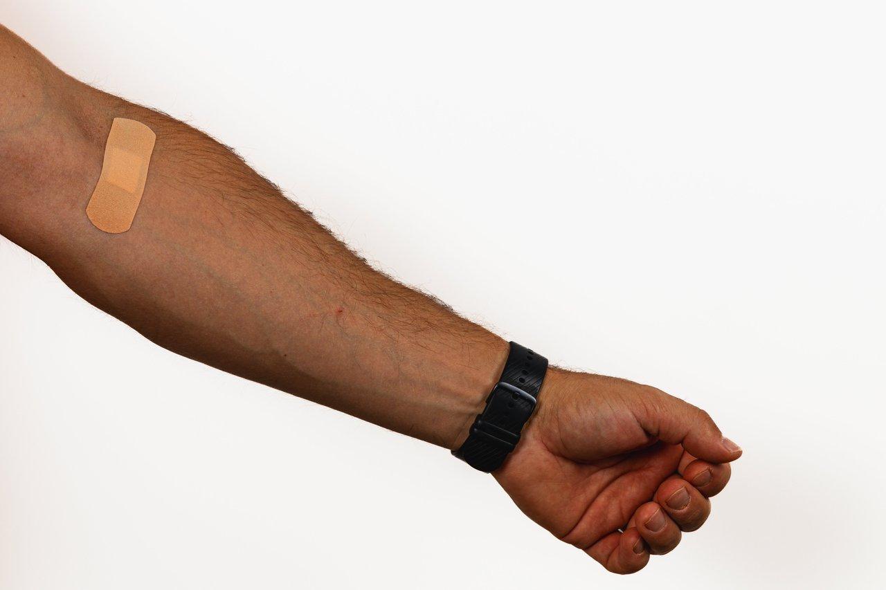 Bracelets antistatiques : un atout clé pour la sécurité des interventions électriques