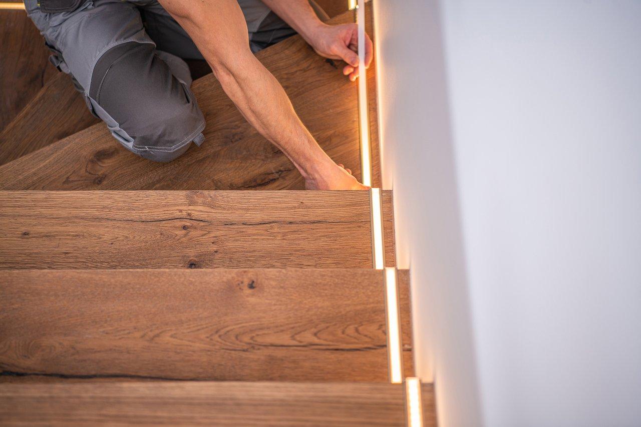Éclairage de sécurité d’escalier : installation et astuces pratiques