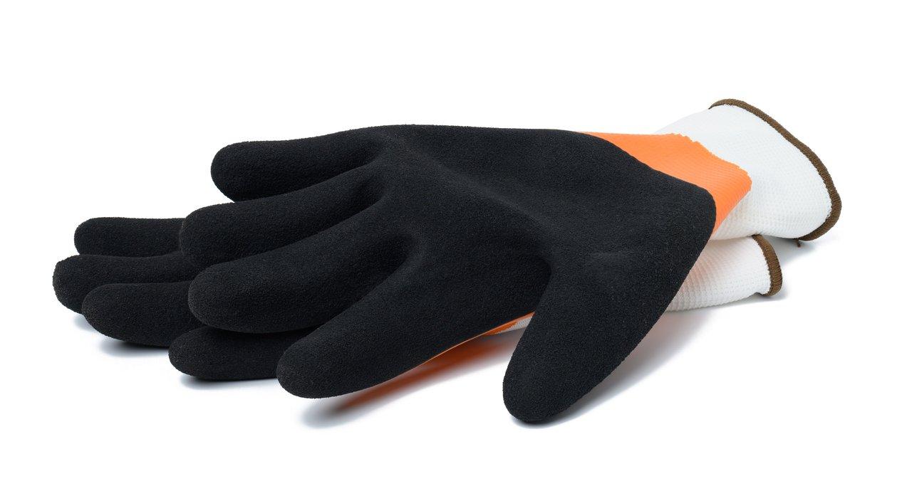 Gants isolants électriques : modèles et critères de protection optimale